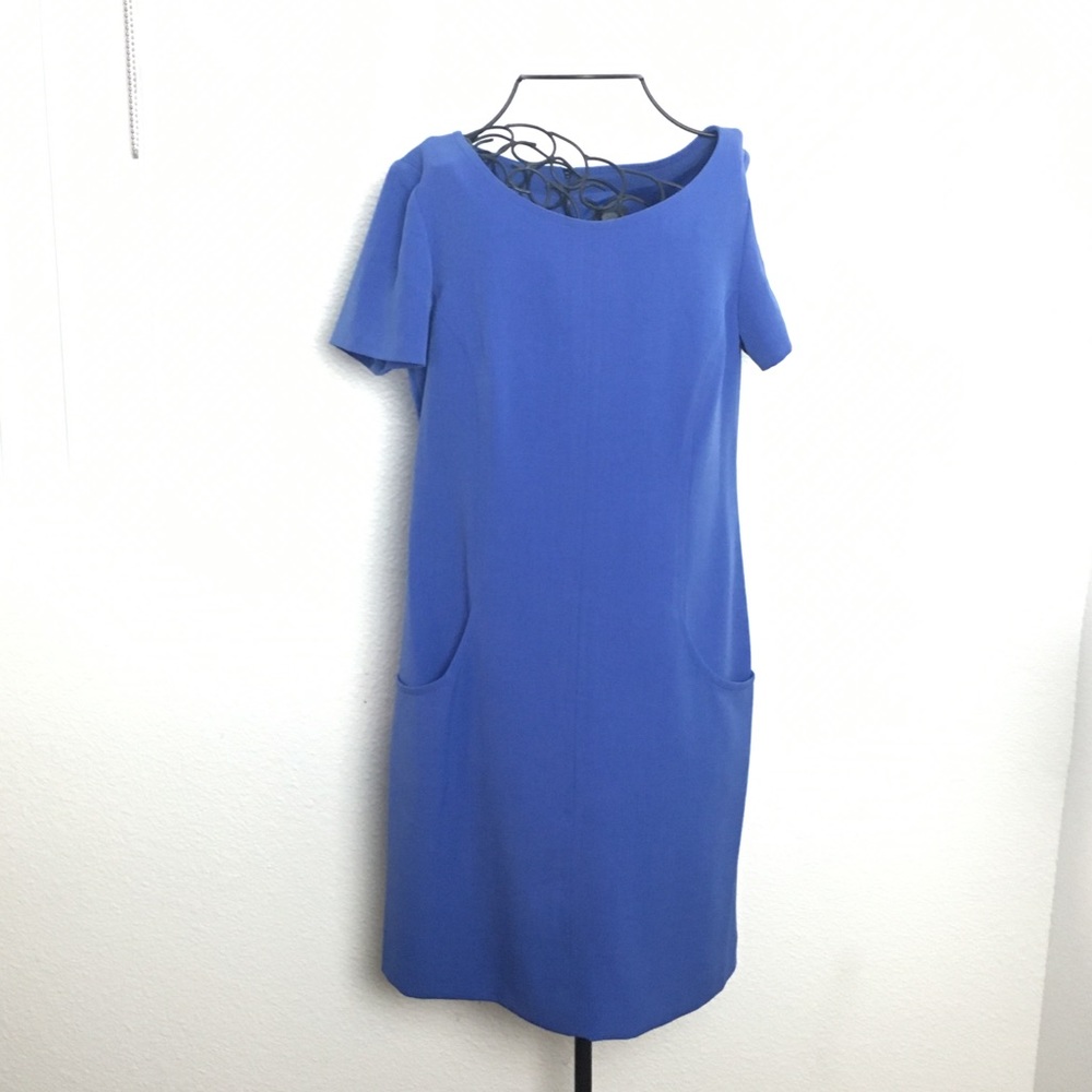 VINCE CAMUTO 8 women’s blue dress.